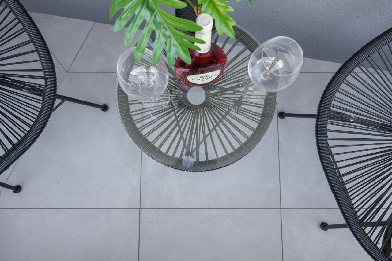 Signature Flat By Sweet Aveiro