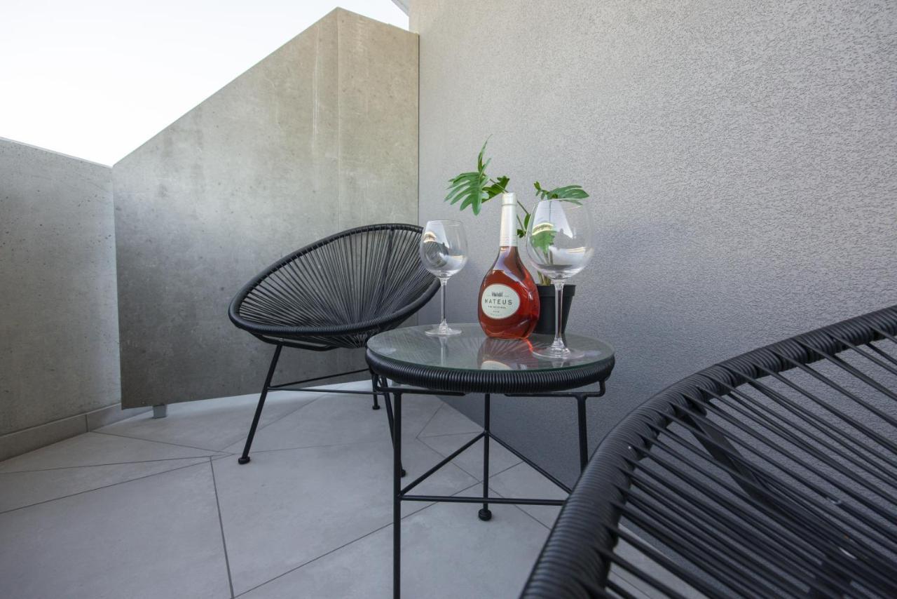 Signature Flat By Sweet *