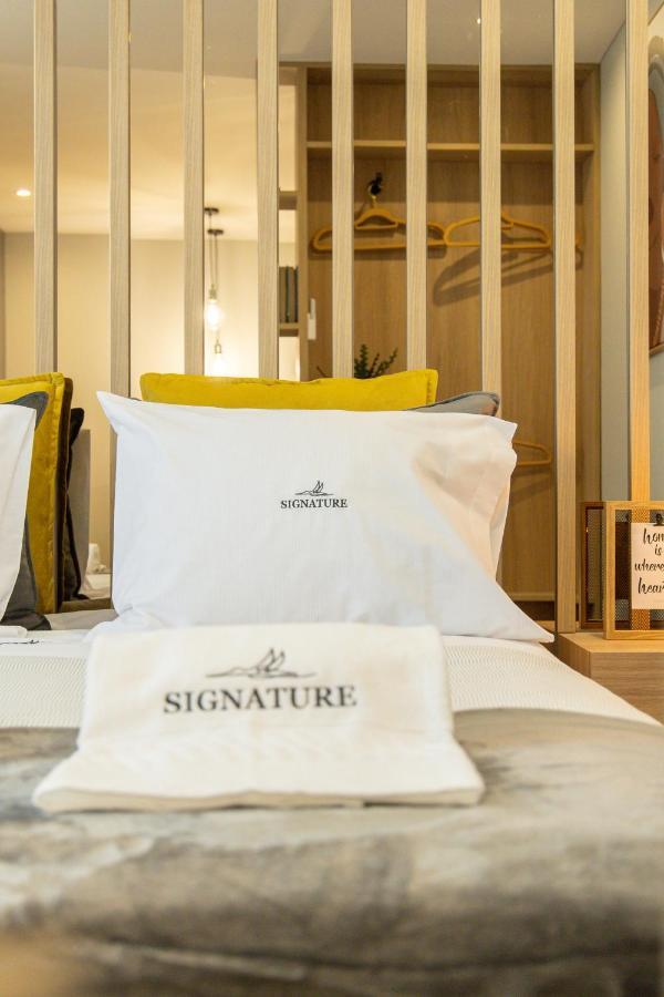 Signature Flat By Sweet *